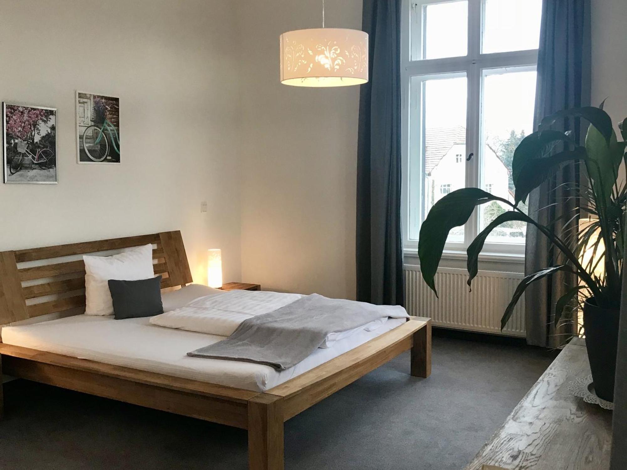 Dein Gutshof Hotel & Ferienwohnungen Görlitz Quarto foto