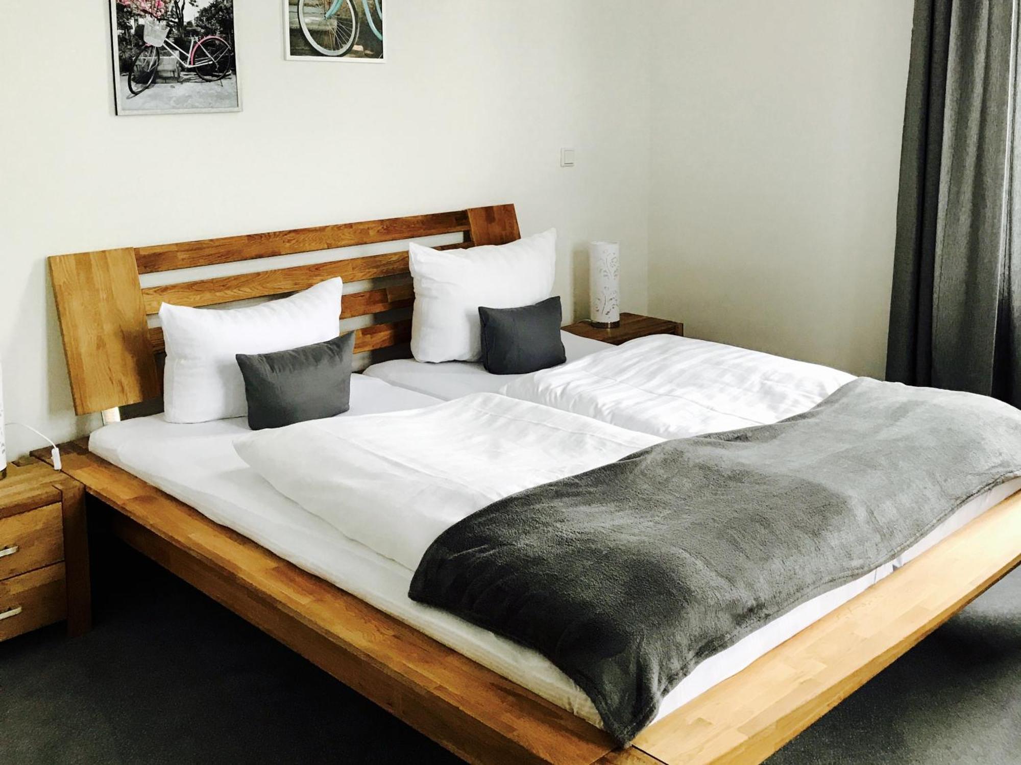 Dein Gutshof Hotel & Ferienwohnungen Görlitz Quarto foto
